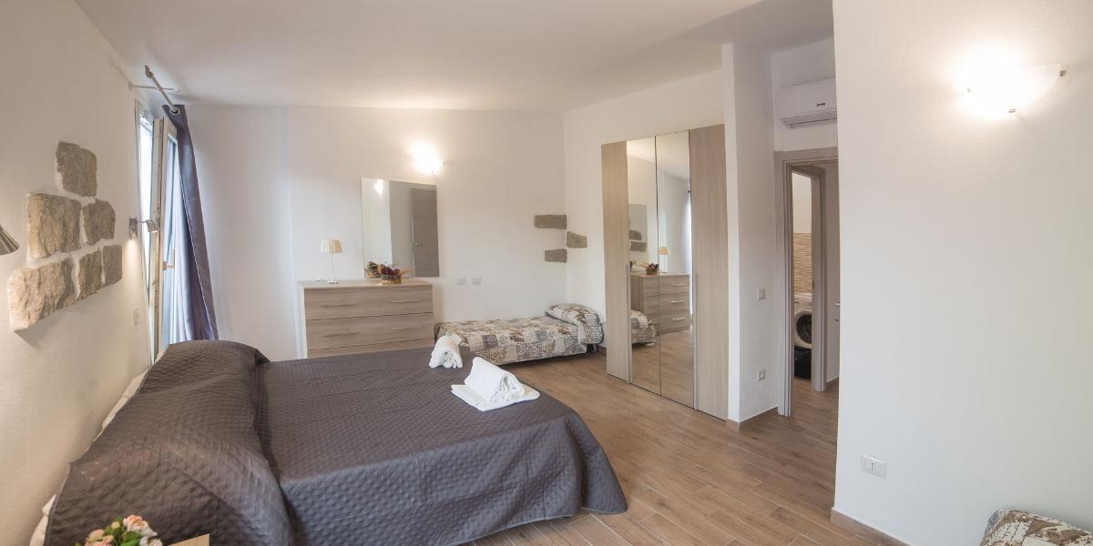 Appartement de deux pièces 2-4 places Domus Olbia Inn