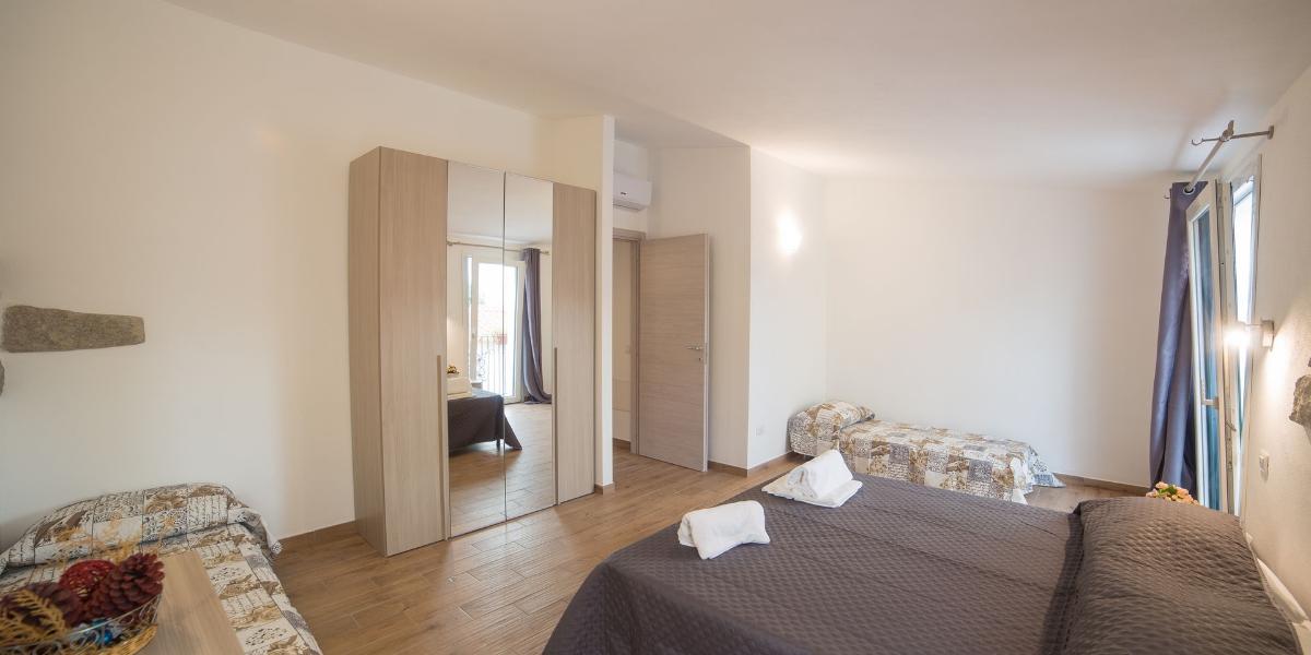 Appartement de deux pièces 2-4 places Domus Olbia Inn
