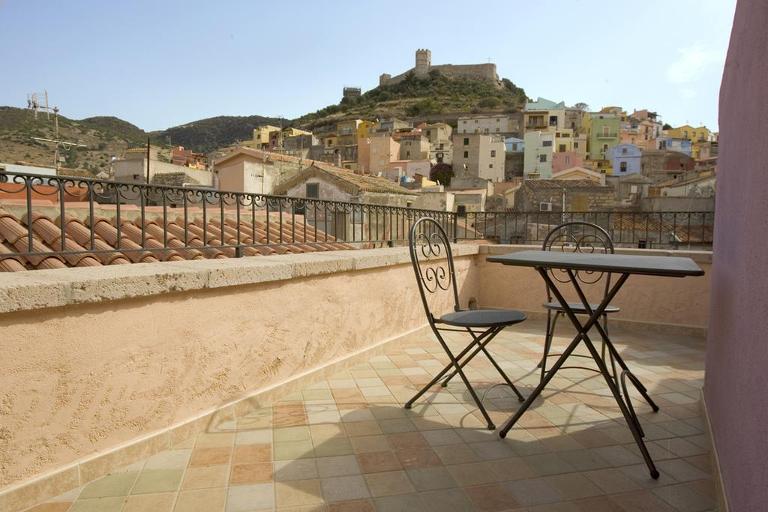 Appartements Corte Fiorita - Studio Terrasse, Bosa (OR)