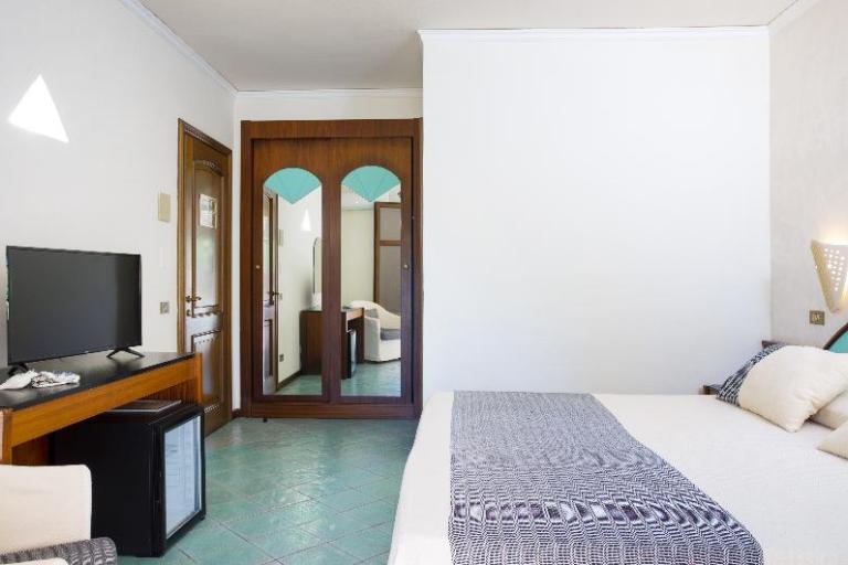 Hotel La Torre - Camere Superior, Bari Sardo (OG)