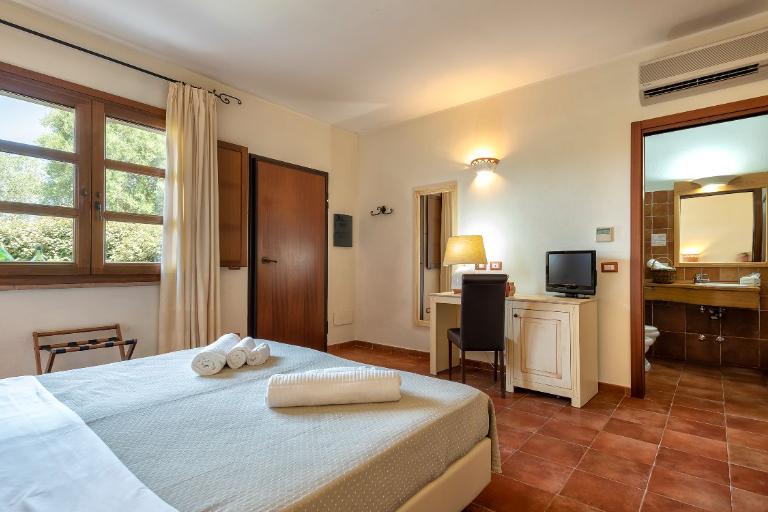 Alghero Country Resort Hotel & Spa - Camere Deluxe, Alghero (SS)