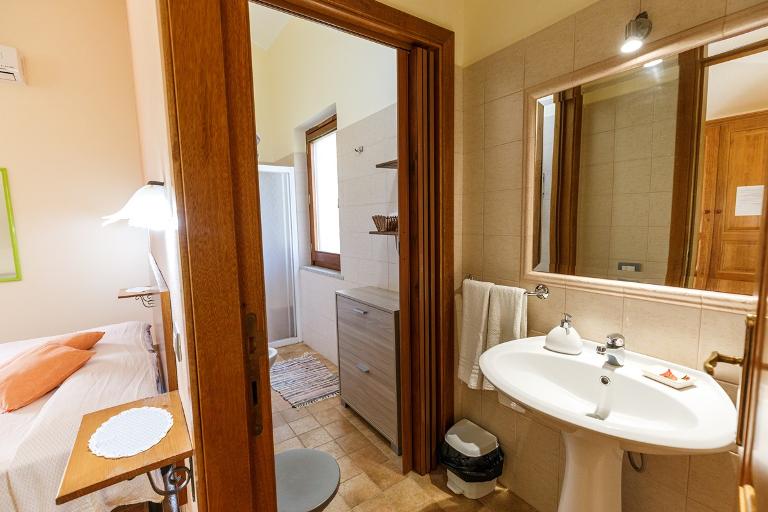 Agiturismo Su Solianu - Standard room, Bari Sardo (OG)