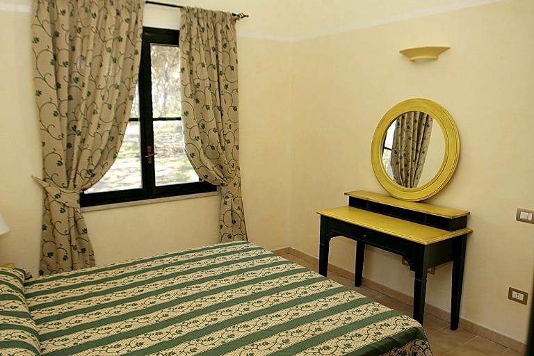 Horse Country Resort - Bungalow for up to 4 people, Arborea (OR)