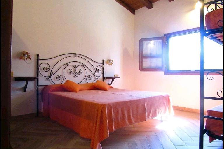 Agriturismo Canales - 2-kamer woning, Dorgali (NU)