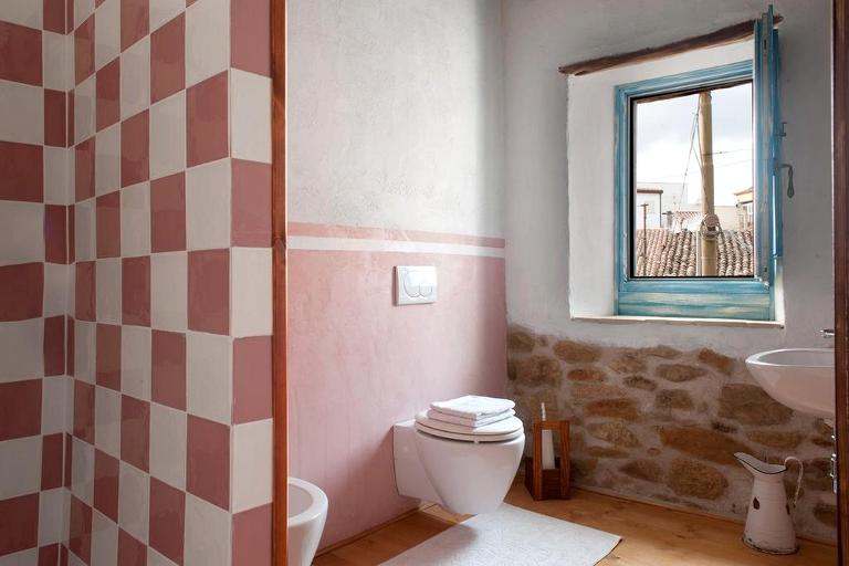 Bed & Breakfast Domu Antiga - Doppelzimmer, Mandas (CA)