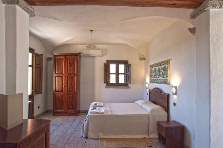 Agriturismo I Mandorli - Suite , Santa Maria Navarrese (OG)