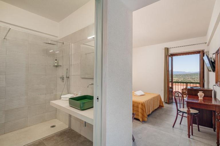 Hotel Ispinigoli - Standard-Zimmer mit Balkon, Dorgali (NU)
