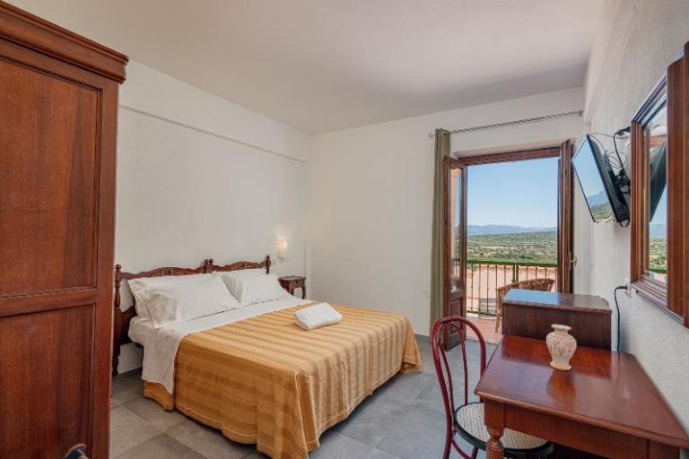 Hotel Ispinigoli - Standard-Zimmer mit Balkon, Dorgali (NU)