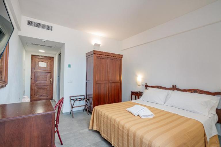 Hotel Ispinigoli - Standard-Zimmer mit Balkon, Dorgali (NU)