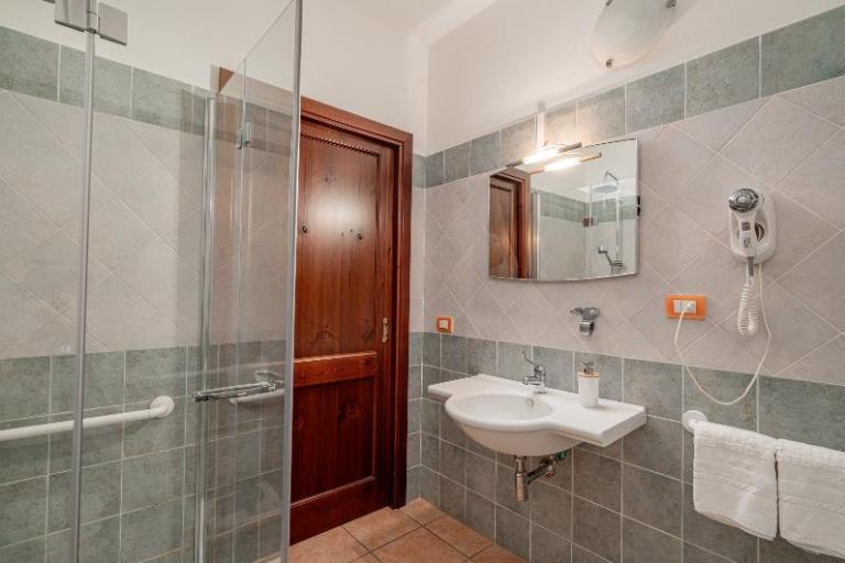 Hotel Ispinigoli - Comfort-Zimmer mit Terrasse, Dorgali (NU)