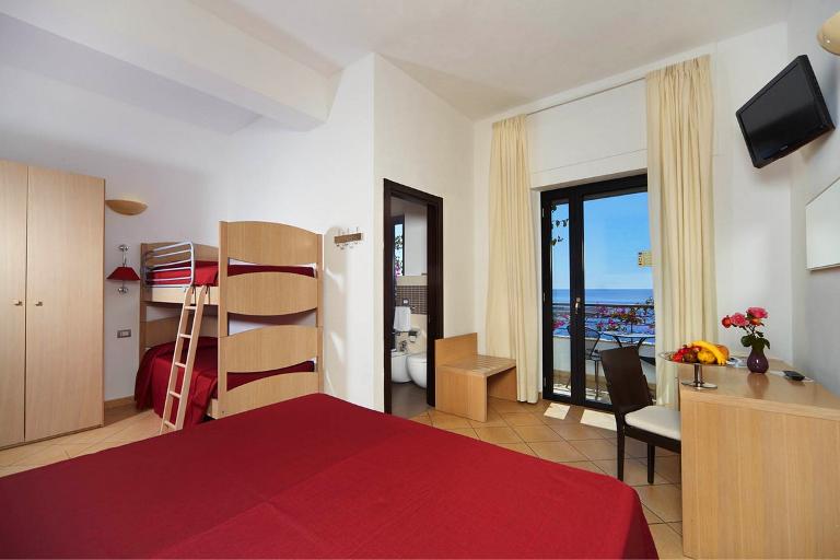 Hotel Cala Luna - Family room Superior, Cala Gonone (NU)