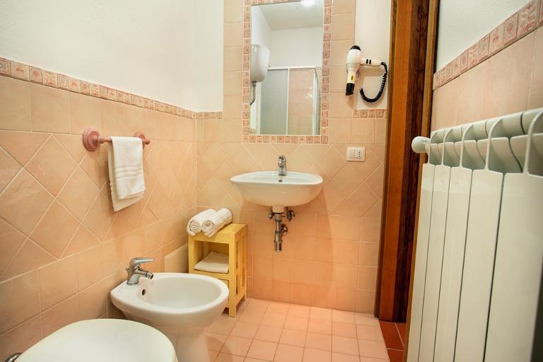 Vallicciola Monte Limbara Nature Hotel - Chambre cottage, Tempio (OT)