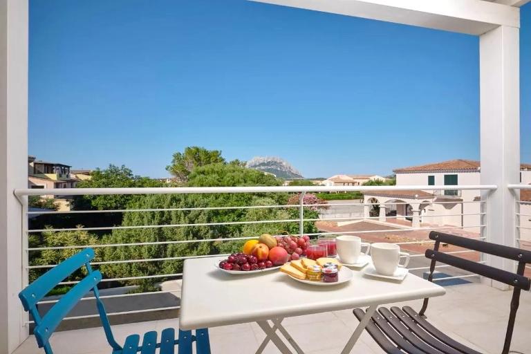 Serviced apartments Porto San Paolo - Deluxe rooms, Porto San Paolo (OT)