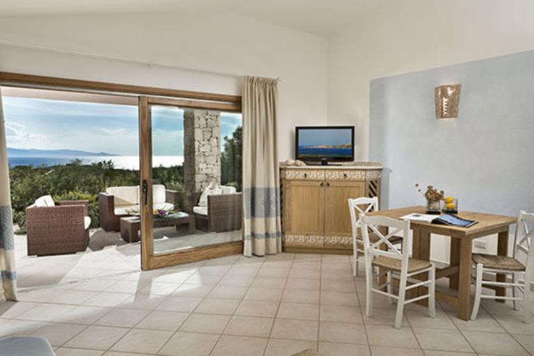Villas Torreruja - Villa Lisandri with sea views - Villa Tamerici, Isola Rossa (OT)