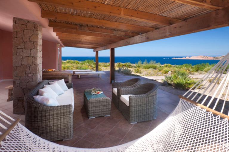 Villas Torreruja - Villa Gli Olivastri with sea views, Isola Rossa (OT)