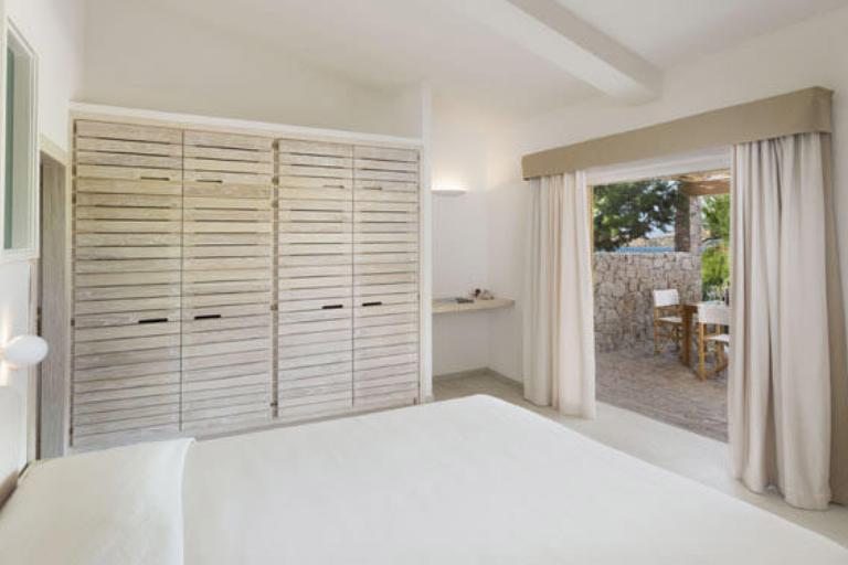 Villas Torreruja - Villa Romasinu with pool, Isola Rossa (OT)