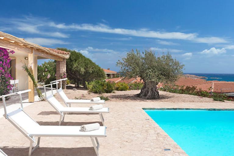 Villas Torreruja - Villa Pleiadi - Villa Tinnari with pool, Isola Rossa (OT)