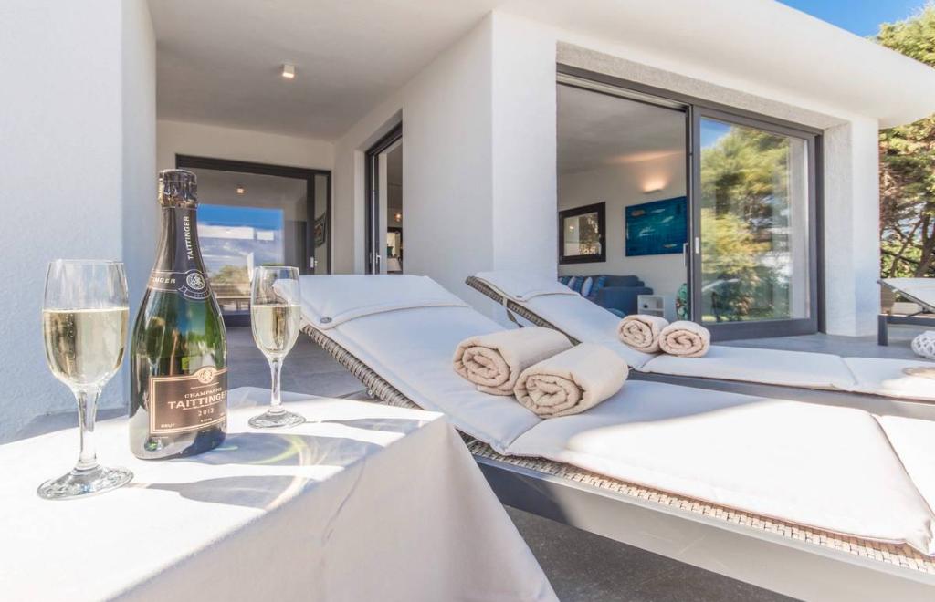Villa Giada, Portobello (OT) #1