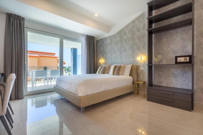 Residence Meridian - Studio 5/6 pour 4 personnes, Pula (CA)