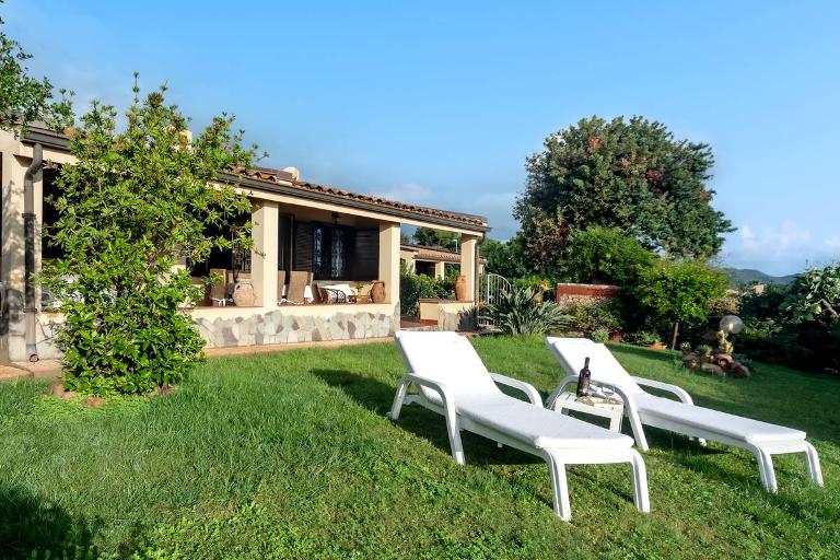 Maison de Vacances Marina Rei - Maisons Marina Rei Uno + Due, Costa Rei (CA)