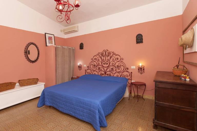 Holiday Home Valeria - Holiday Home Valeria, Torre delle Stelle (CA)