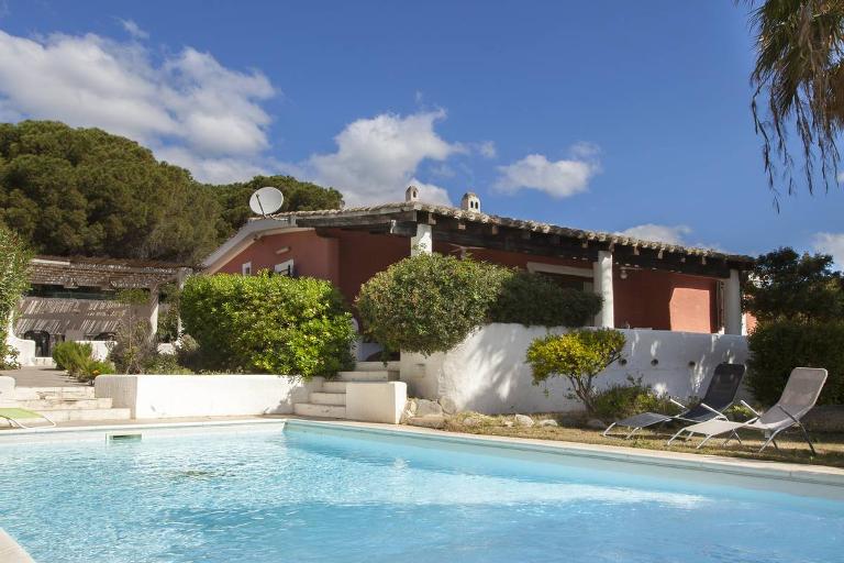 Holiday Home Valeria - Holiday Home Valeria, Torre delle Stelle (CA)