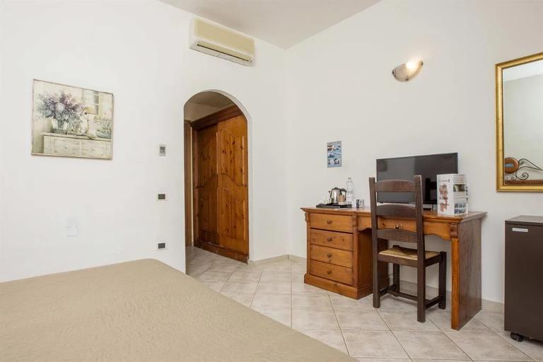 Horse Country Resort - Relax & Spa Room - Hotel Ribot ****, Arborea (OR)