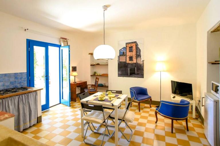 Antica Casa del Carrubo - Flat Corte, Bari Sardo (OG)