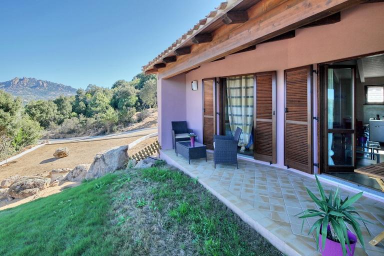 Green Park Country Lodge - Ferienwohnungen Classic, San Pantaleo (OT)