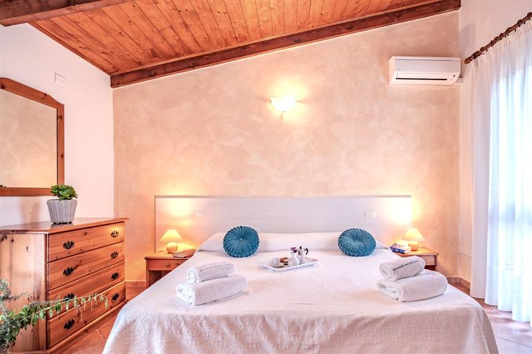 Ferienwohnungen La Tenuta - 2-Zimmer-Ferienwohnung Standard, Alghero (SS)