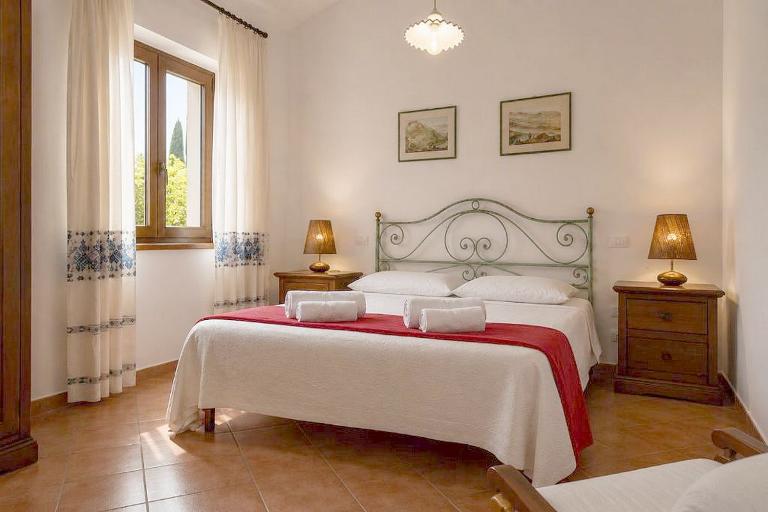 Ferienwohnungen La Tenuta - 3-Zimmer Ferienwohnung Palme / Uva, Alghero (SS)