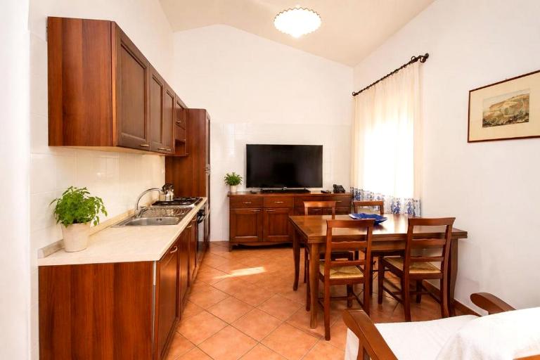 Ferienwohnungen La Tenuta - 3-Zimmer Ferienwohnung Palme / Uva, Alghero (SS)