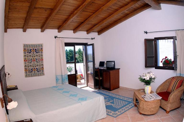 Hotel Nuraghe Arvu - Prestige Zimmer, Cala Gonone (NU)