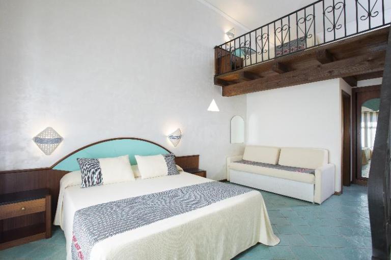 Hotel La Torre - Camere Family, Bari Sardo (OG)