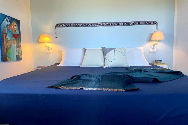 Boutique hotel & Wine Resort Is Cheas - Isabella Farm House Suite, San Vero Milis (OR)