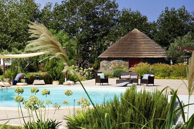 Boutique hotel & Wine Resort Is Cheas - Isabella Farm House Suite, San Vero Milis (OR)