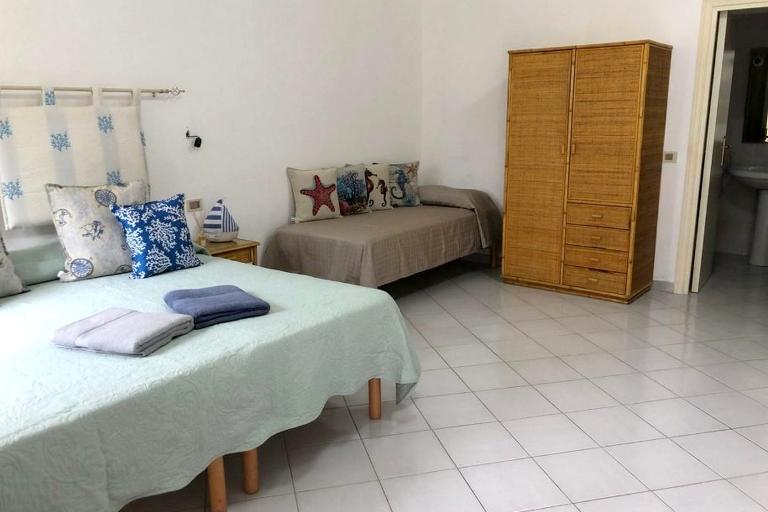Appartements Isola Rossa - Appartements Studio Cannedi - Ferruli, Isola Rossa (OT)