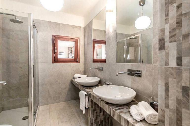 Villa Le Sirene - Villa Le Sirene 14, Portobello (OT)