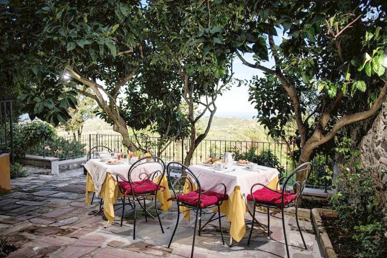 Hotel Villa Asfodeli - Camere Vista Garden, Tresnuraghes (OR)