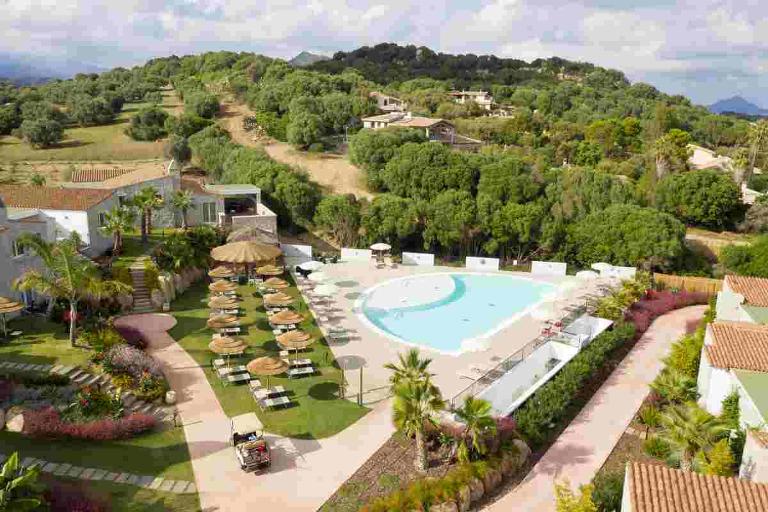 Cala Sinzias Resort - Superior Rooms, Castiadas (CA)