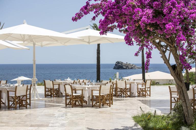 Falkensteiner Resort Capo Boi - Junior Suite avec vue latérale sur la mer, Villasimius (CA)
