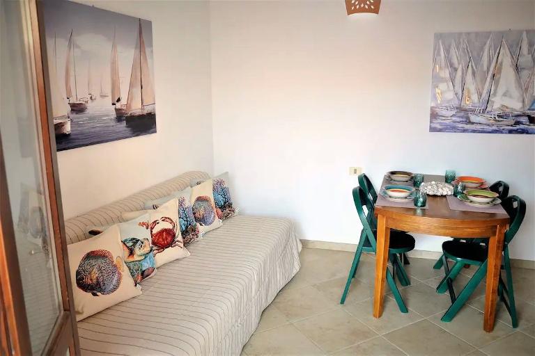Appartements Isola Rossa - Appartement Cossi, Isola Rossa (OT)
