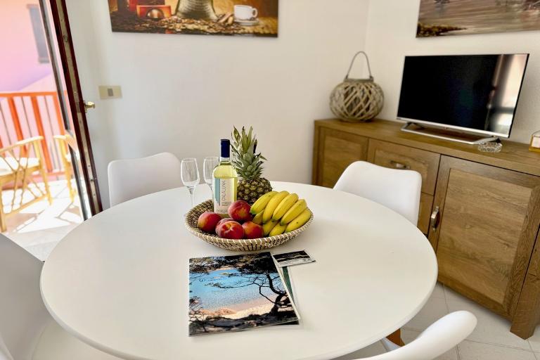 Flats Isola Rossa - 1-bedroom flat Mindi, Isola Rossa (OT)