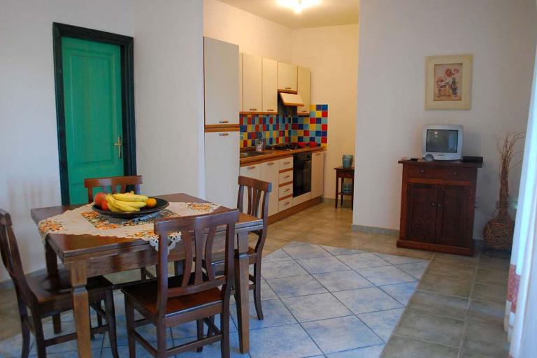 Residence Oasi - Trilo 4 Blu, San Teodoro (OT)