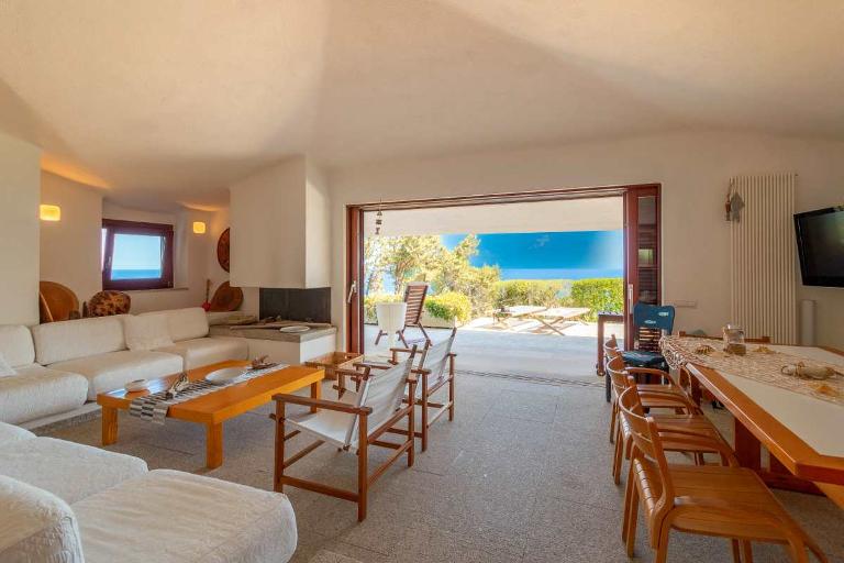 Holiday Home Blue Opal - Villa Blue Opal, Portobello (OT)