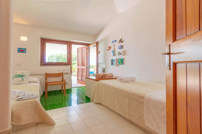 Holiday Home Blue Opal - Villa Blue Opal, Portobello (OT)