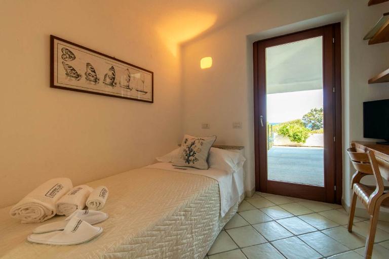 Holiday Home Blue Opal - Villa Blue Opal, Portobello (OT)