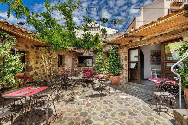 Hotel Mannois - Chambres Deluxe, Orosei (NU)