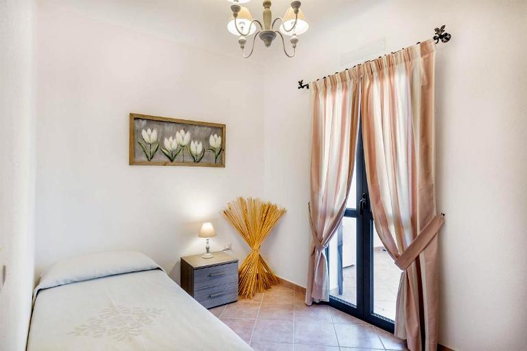 Hotel Mannois - Grand Apartment, Orosei (NU)