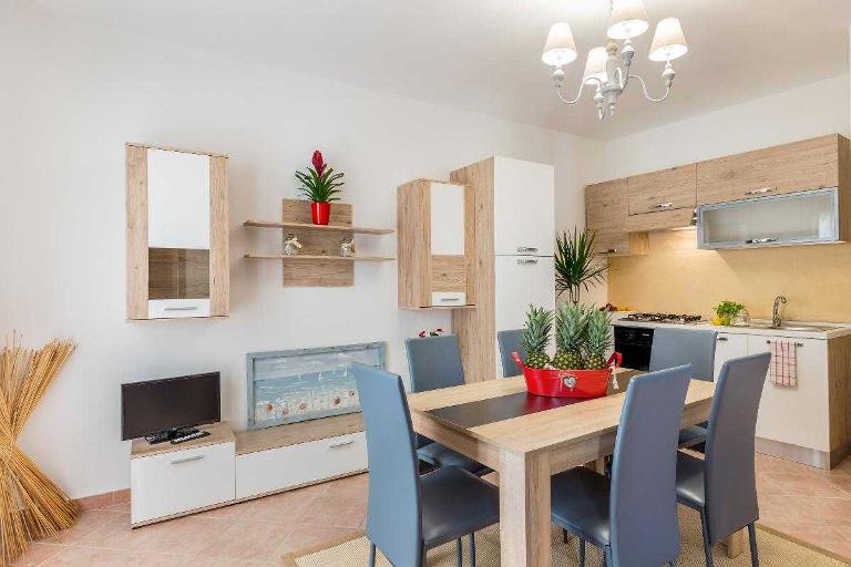 Hotel Mannois - Grand Apartment, Orosei (NU)